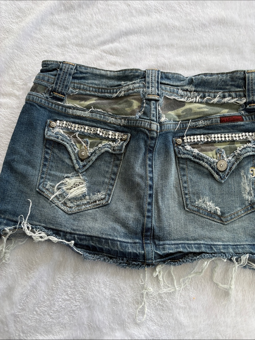 Miss me size medium y2k camo gem Dark Blue Distressed Denim Mini Skirt - Picture 12 of 12